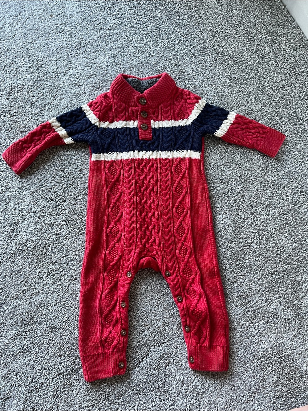 GAP baby 100% cotton Red Cable-Knit Fisherman’s Sweater Onesie